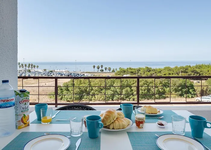 Ocean View Balcony Carcavelos Beach 2-Min Walk, Ac Apartament *