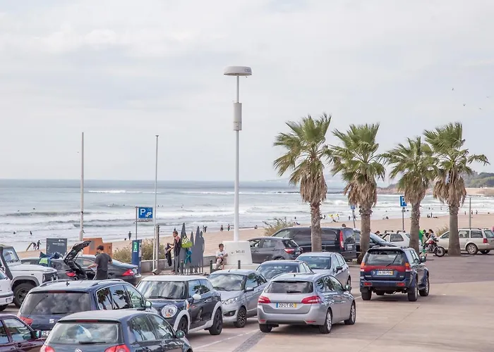 Ocean View Balcony Carcavelos Beach 2-Min Walk, Ac